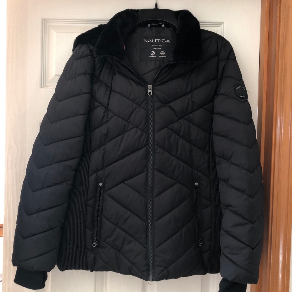 Women’s Large Nautica Winter Black Jacket
